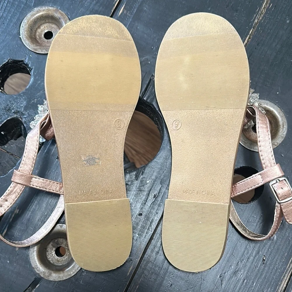OLD NAVY Elegant Crystal Embellished Rose Gold Faux Leather T-Strap Sandals